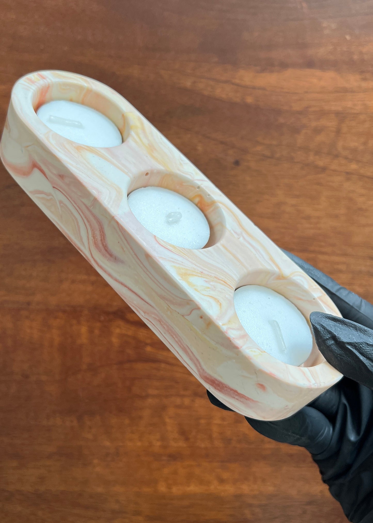 Tea light holder
