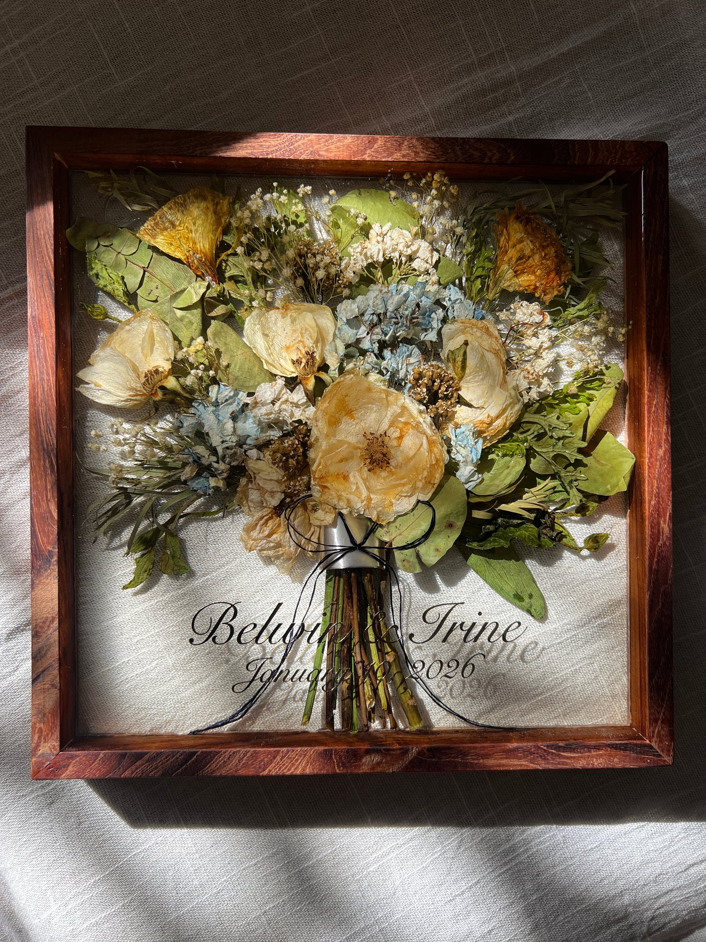 Teakwood Frame (Bouquet style)